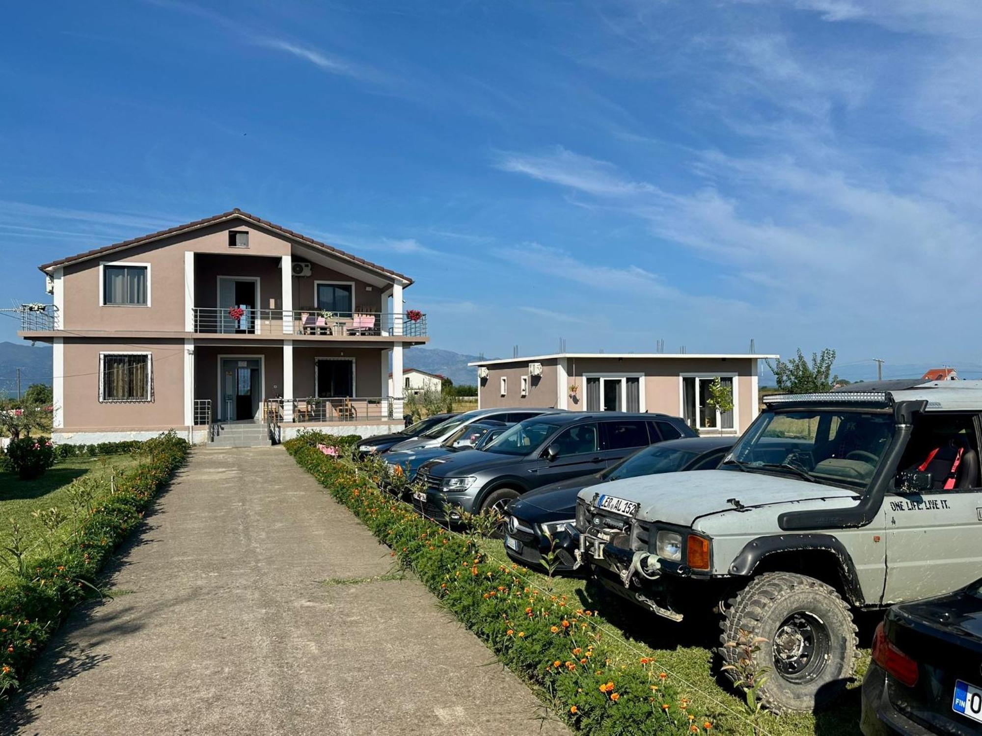 Hotel Villa Ballkan Grilë Εξωτερικό φωτογραφία